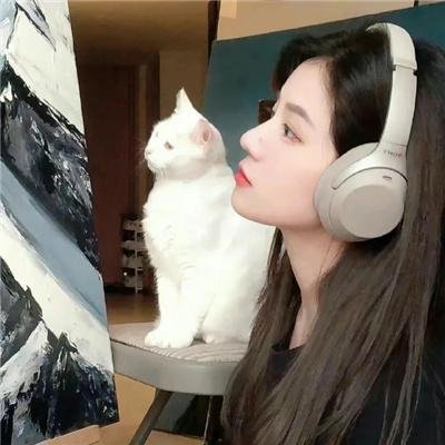 这个大叔太冷傲